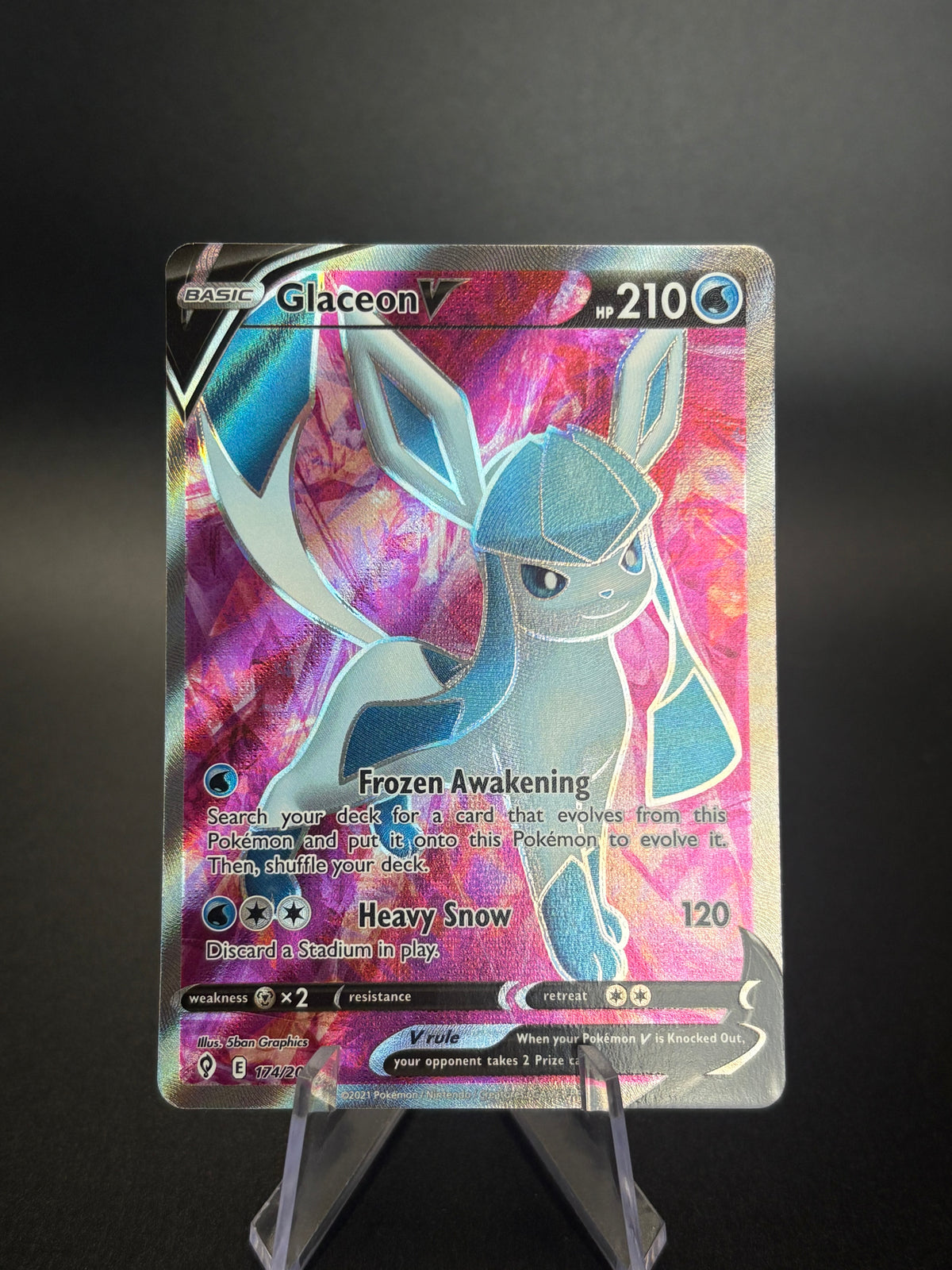 Glaceon V (174) — Evolving Skies — Near Mint